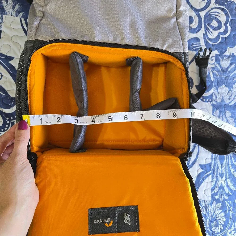 Lowepro Truckee BP 200 LX - Camera Bag Backpack NWOT